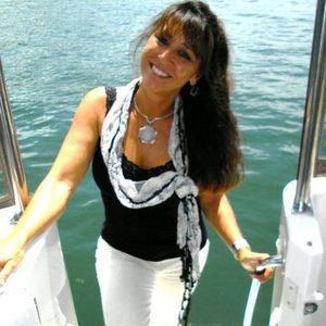 Meet your Posher, Kay